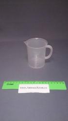 Стакан пластиковый, с ручкой, с делениями 250мл